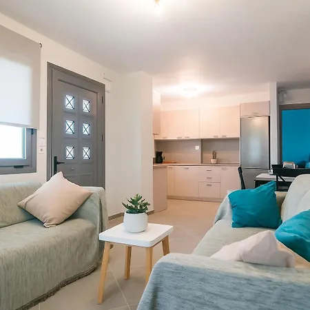 Onar Zin Seabliss - Majestic Getaways Apartment Xylokastro Exterior photo